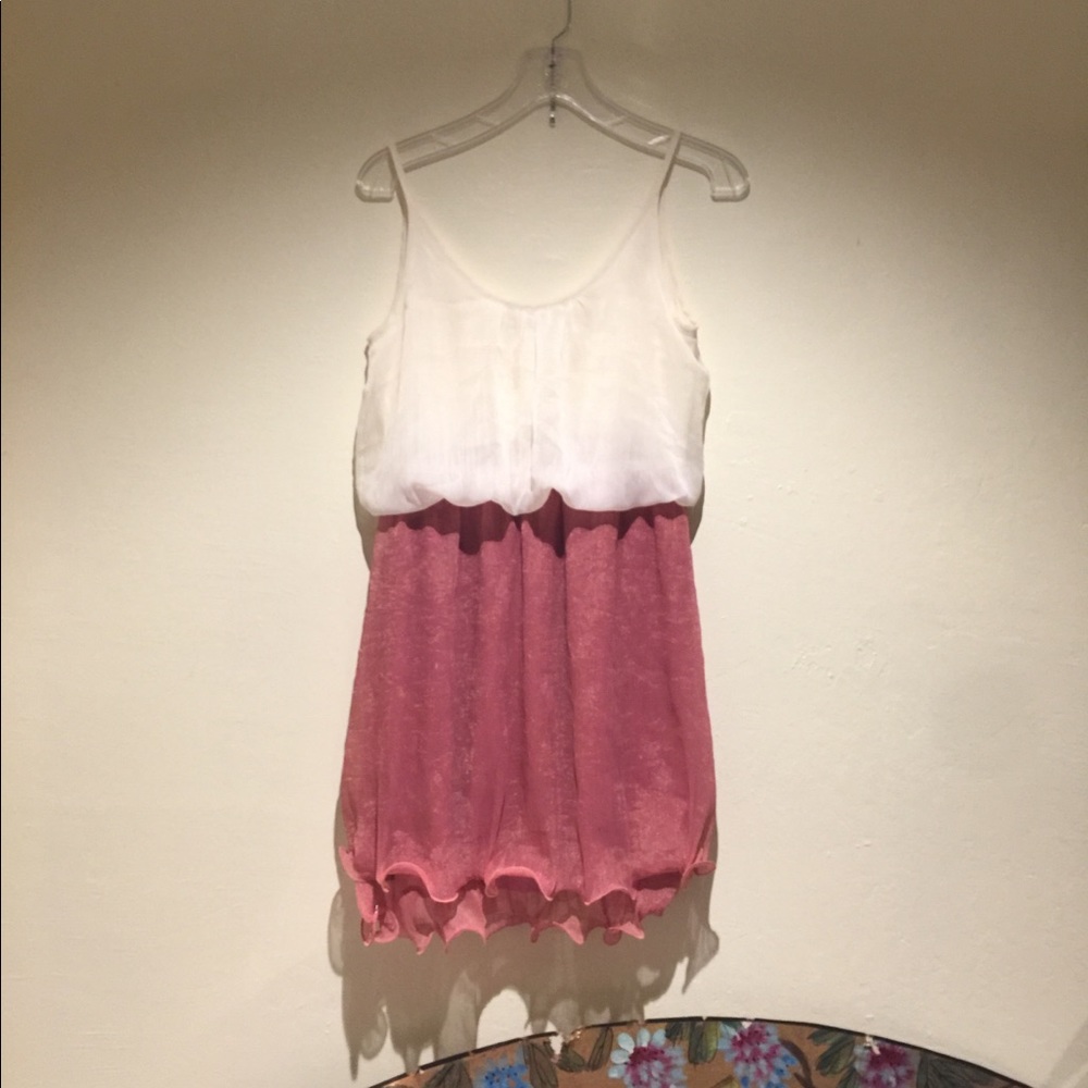 Young Essence dress size S